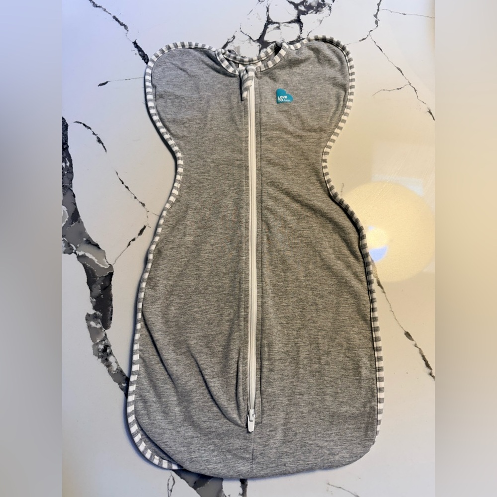 Love to Dream Gray Swaddle size NB